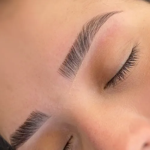 Laminado de cejas 