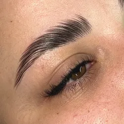 Perfilado+laminado de cejas 