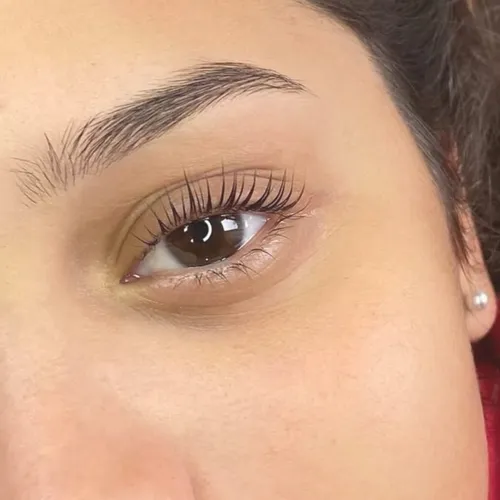 Mirada completa (Lifting + perfilado)