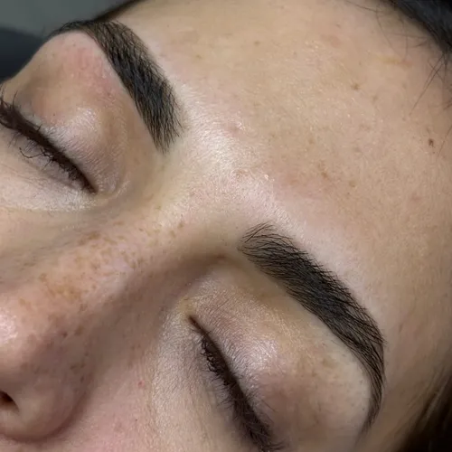 Perfilado con henna