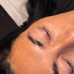 Laminado de cejas + perfilado
