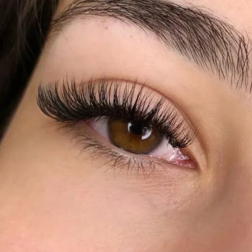 Extensiones de pestañas 