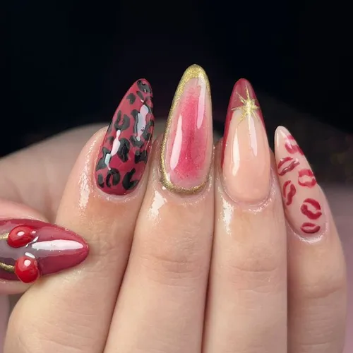 Uñas Esculpidas en Poly Gel 