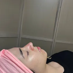 LIMPIEZA FACIAL PREMIUM PERSONALIZADA 