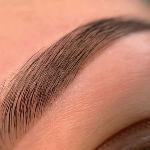 Sombreado con henna (incluye perfilado)