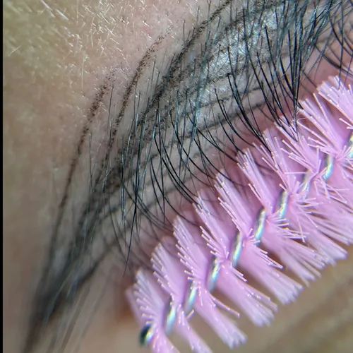 Retoque micro pelo a pelo 