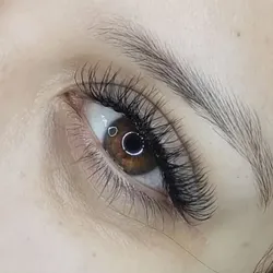 Extensiones de Pestañas Brasileras