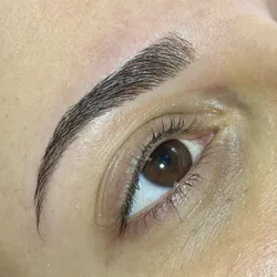 DISEÑO Y PERFILADO de CEJAS (Mantenimiento a los 15/21 días)