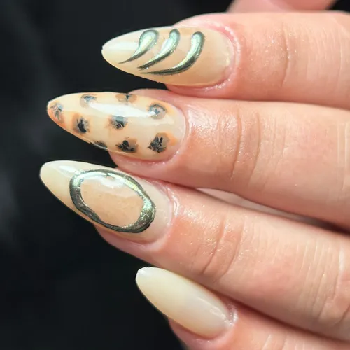 Manicuria + Soft gel 