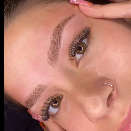 PERFILADO DE CEJAS + LAMINADO