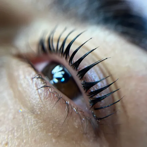 Lifting BEHOUSE+ Perfilado de Cejas Gratis!