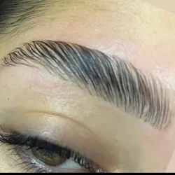 Laminado y Perfilado de cejas 