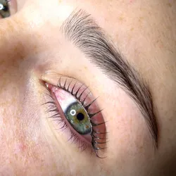 Diseño y perfilado de cejas (Con Hilo). By Eri