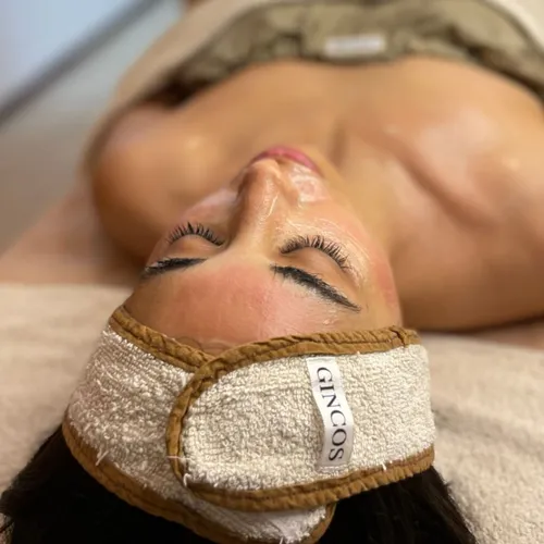 LIMPIEZA FACIAL PROFUNDA
