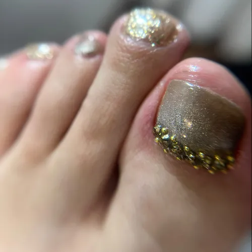 Podología + Esmaltado Semi