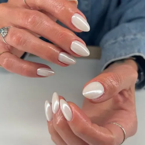 UÑAS SOFTGEL +  SEMI EN PIES 