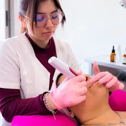 Dermapen + Hidralips (EFT $62.000)
