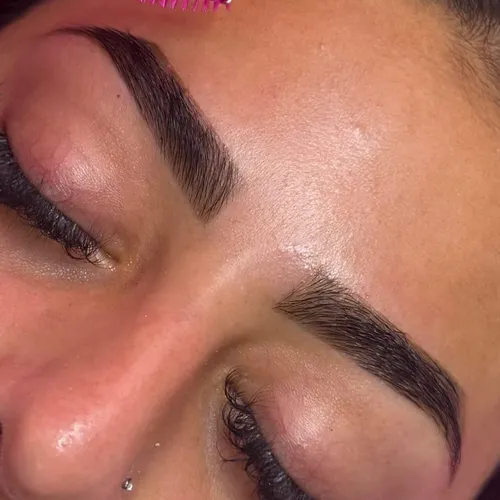 PERFILADO CON HENNA 