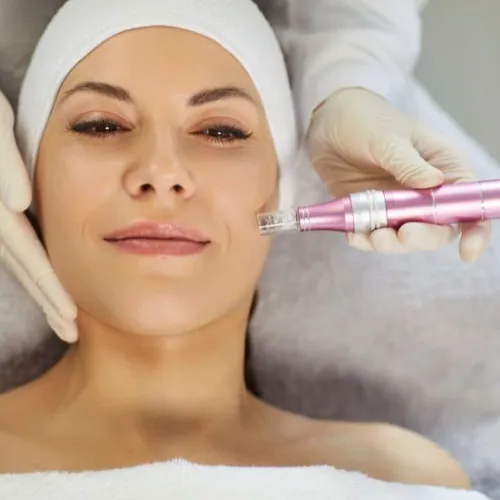 Higiene facial profunda con Microneedling Dermapen