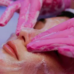 FACIAL PLUS