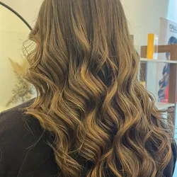 Lavado, Brushing y Ondas 
