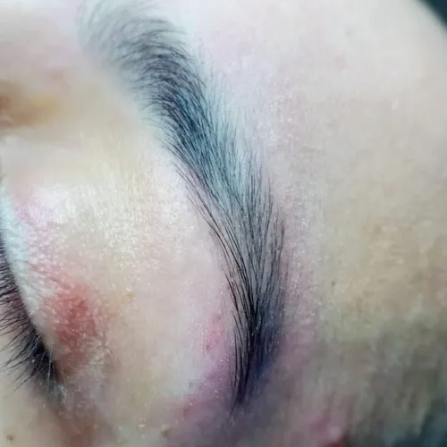 Diseño + Perfilado de cejas