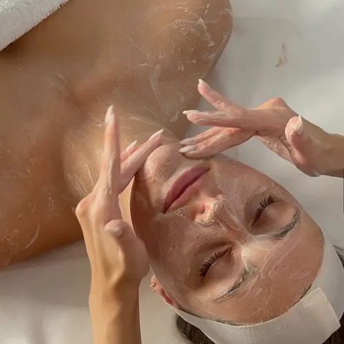 Limpieza facial profunda 