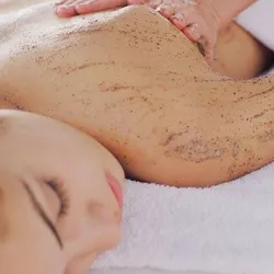 Peeling Químico Espalda y Gluteos