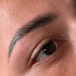 Laminado de cejas 