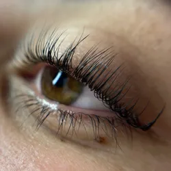 Lash Lifting 