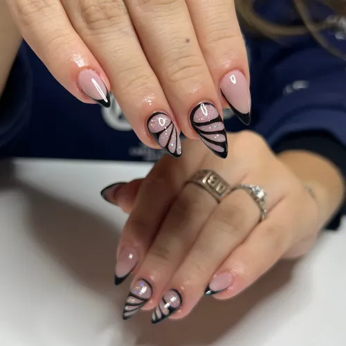 Uñas Esculpidas (Retoque)