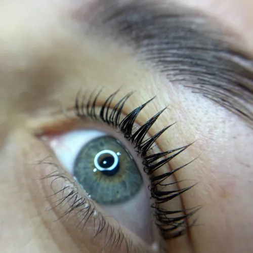 Luxury Lash Lifting