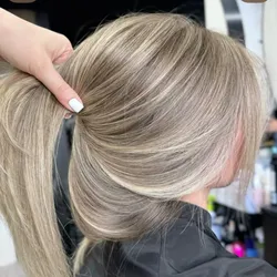 Mechas con papel (incluye lavado , hidratación y peinado)