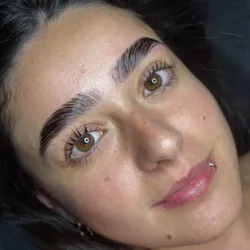 Lifting de Pestañas + Laminado de Cejas