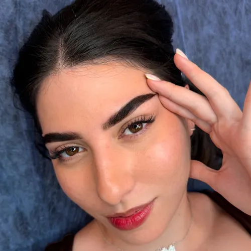 Sombreado de cejas + perfilado 