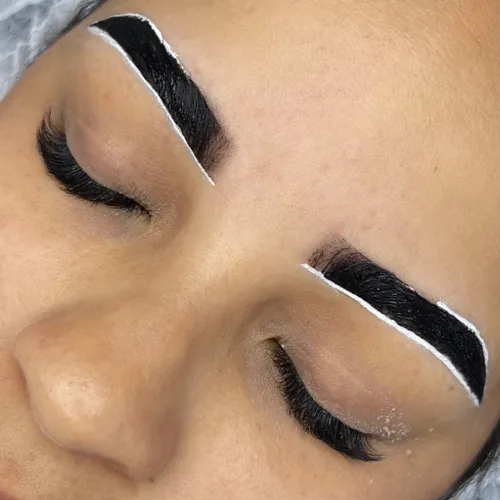 Perfilado de cejas 