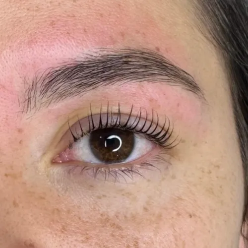 Perfilado de cejas