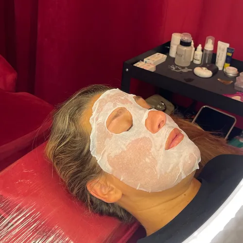 Diseño y perfilado de cejas + bozo 