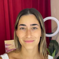 Depilación de rostro con hilos 