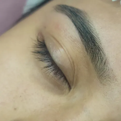 Diseño y Perfilado de cejas (enviar WHATSAPP)