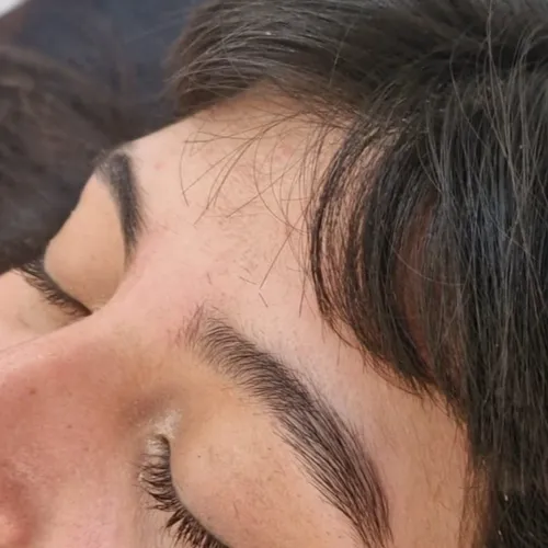 Perfilado de Cejas
