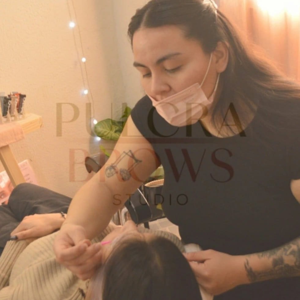 Logo de PULCRA BROWS