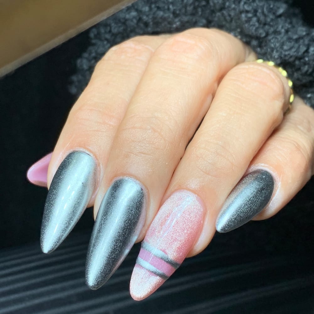 Logo de maggiebynails19