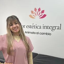 Logo de Flor estética integral