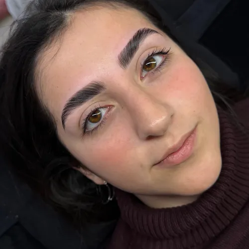 Laminado de cejas 
