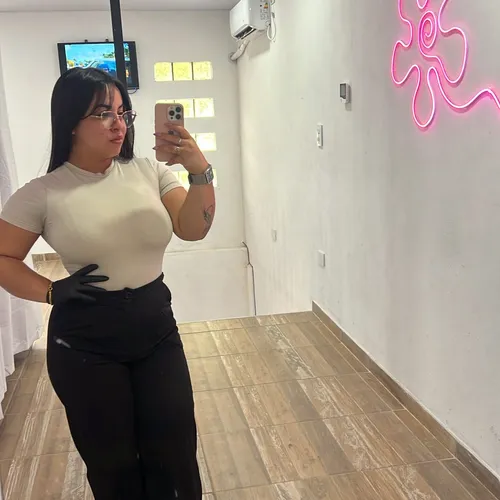 Brunela balberde profesional lashes 