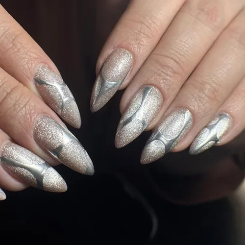 Uñas esculpidas + diseño