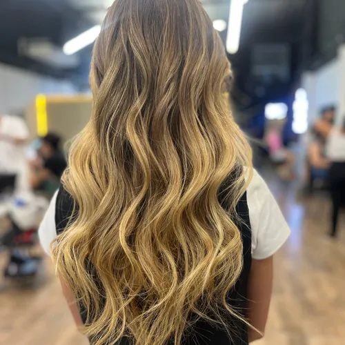 Balayage rubio dorado 