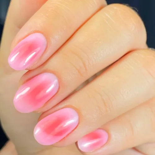 Cappin con esmlatado rosa y efecto aurora 