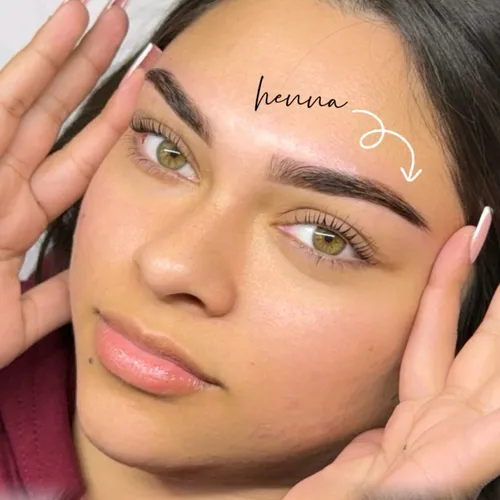 Henna en cejas (incluye diseño y perfilado)